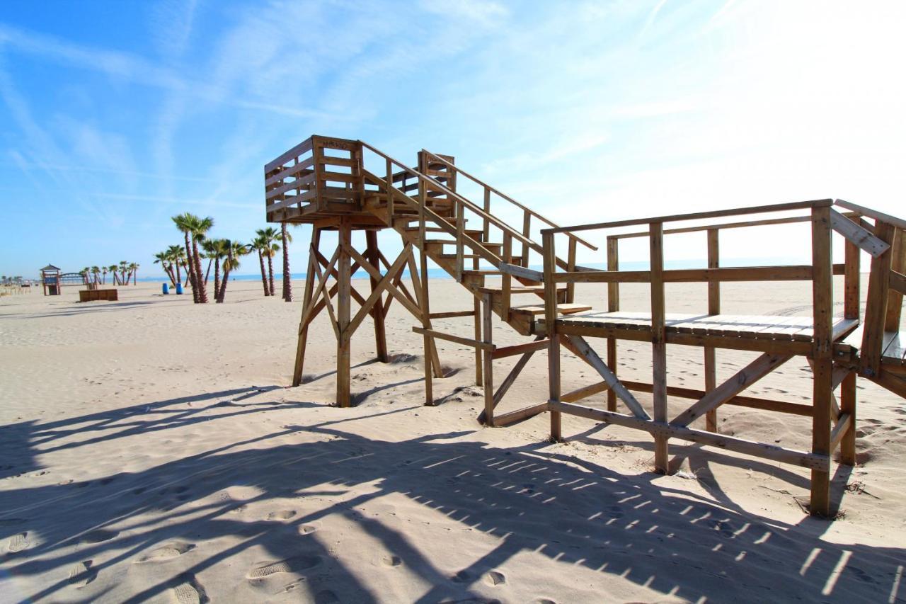 Global Properties, Apartamento Cerca Del Mar En Canet كانيت ذي بيرينغير المظهر الخارجي الصورة