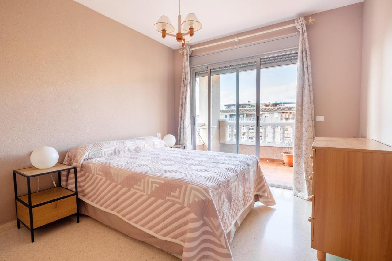 Global Properties, Apartamento Cerca Del Mar En Canet كانيت ذي بيرينغير المظهر الخارجي الصورة